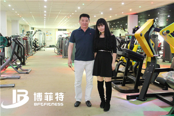 蒙古客户来广州粉色视频APP高清免费下载大全公司购买健身器材