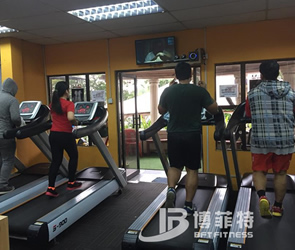马来西亚客户健身房 粉色视频APP高清免费下载大全健身器材成功案例展示