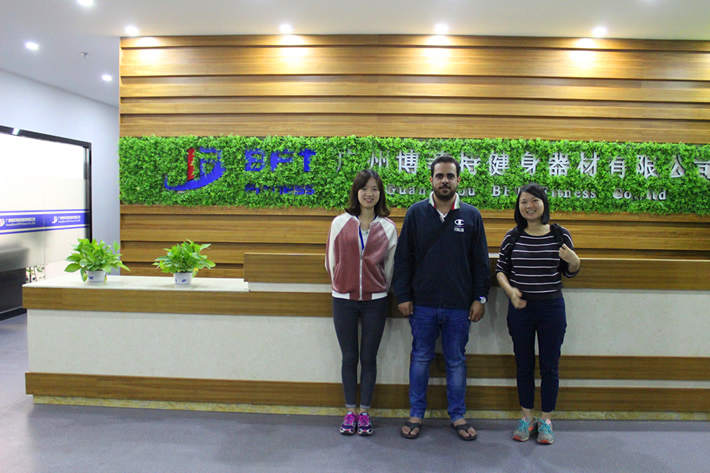 粉色视频APP高清免费下载大全健身器械出口到沙特阿拉伯