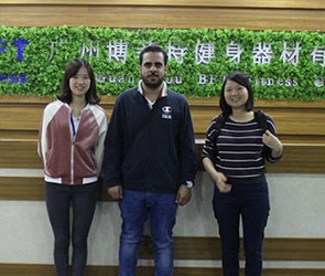 粉色视频APP高清免费下载大全健身器械出口到沙特阿拉伯